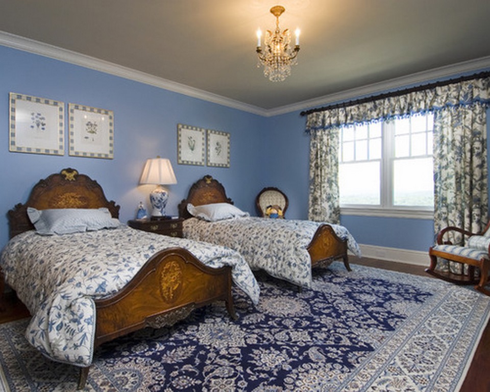 2dd1f7340e9310dc 1999 w500 h400 b0 p0 traditional bedroom